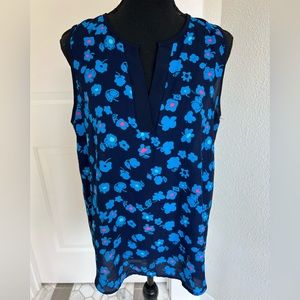 Pixley - V-Neck Sleeveless Blouse